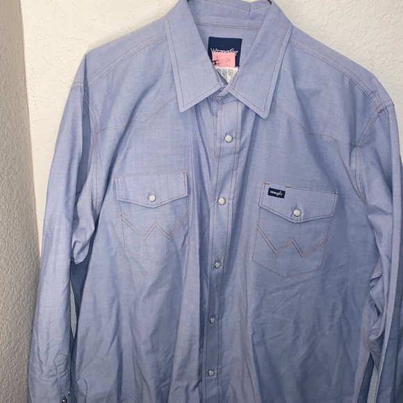 Wrangler Pearl Snap Western Denim color Button Down